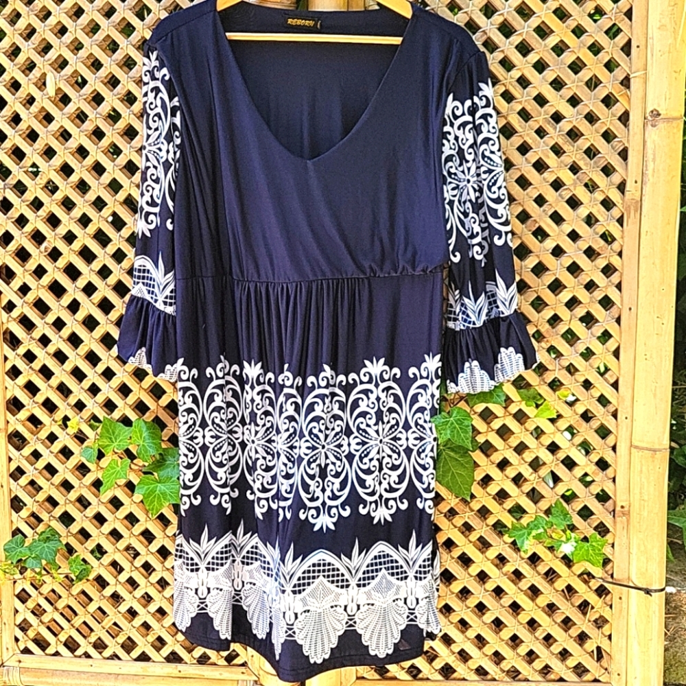 Navy Boho Midi Dress 👗